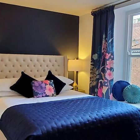 The Riverside At Woodsmill Quay With Parking 요크 외부 사진